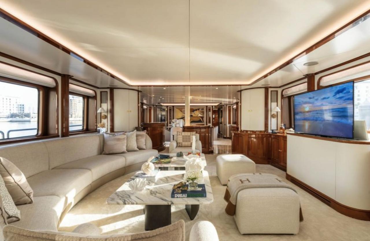 Benetti 115 Classic — photo 14