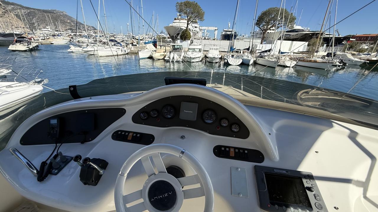 Azimut Yachts Azimut 46 — photo 16